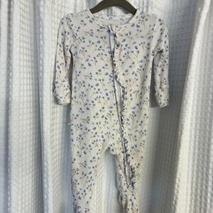 Caden Lane 6-9 month Blakes Blooms Double Zipper Ruffle Butt Footie Sleeper